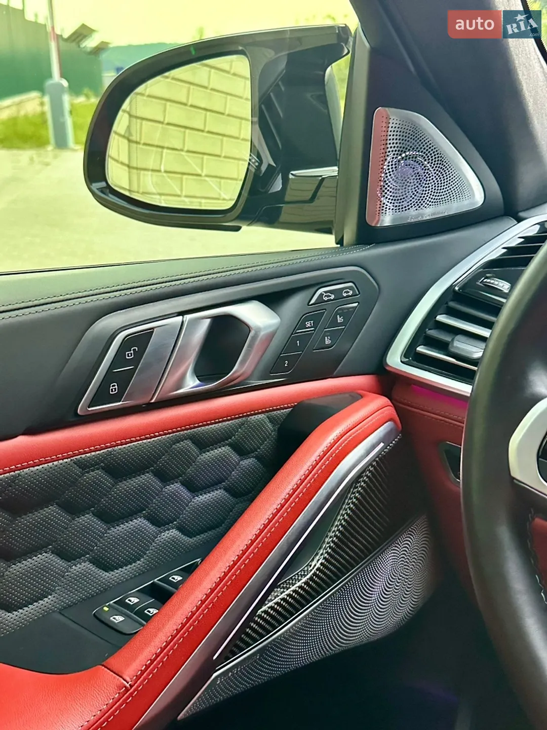 2022 BMW X6 M - мініатюра 54