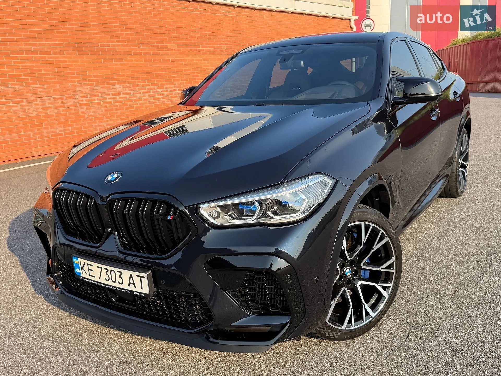 2021 BMW X6 M - мініатюра 3
