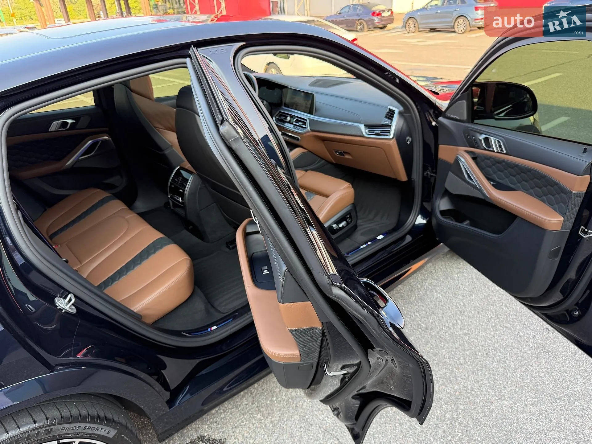 2021 BMW X6 M - мініатюра 73