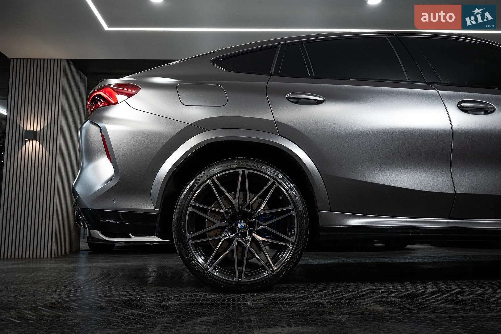 2022 BMW X6 M - мініатюра 13