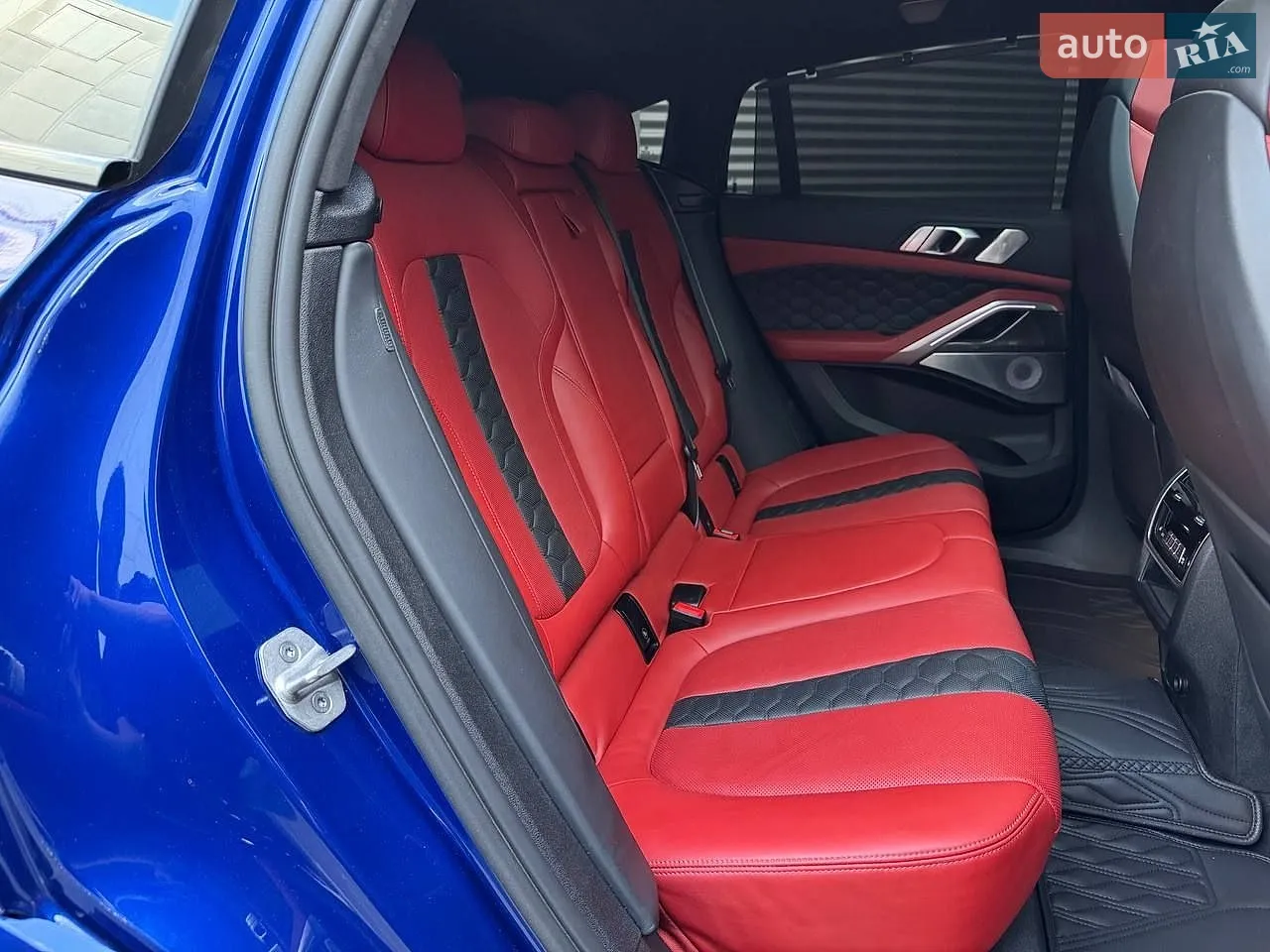2020 BMW X6 M - мініатюра 16