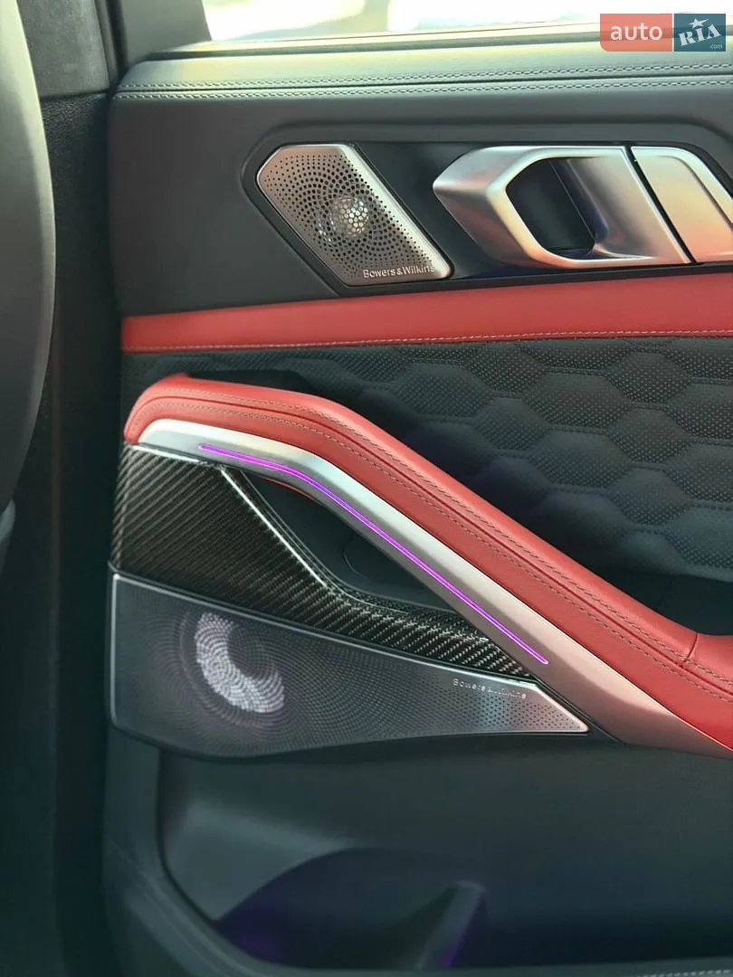 2022 BMW X6 M - мініатюра 31