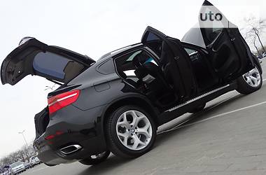 Внедорожник / Кроссовер BMW X6 2011 в Одессе