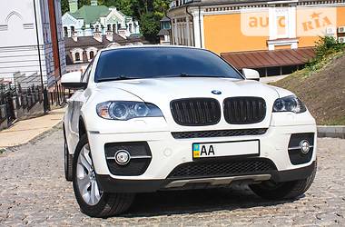 Внедорожник / Кроссовер BMW X6 2010 в Киеве