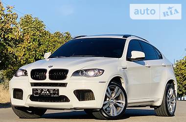 BMW X6 2011