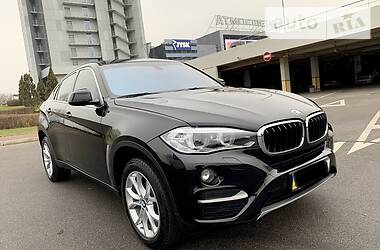 Внедорожник / Кроссовер BMW X6 2015 в Киеве