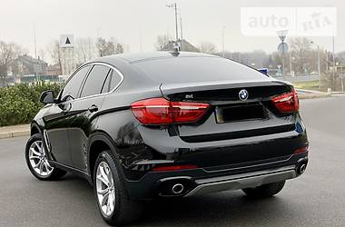 Внедорожник / Кроссовер BMW X6 2015 в Киеве