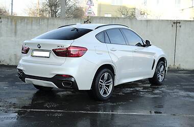 Внедорожник / Кроссовер BMW X6 2015 в Хмельницком
