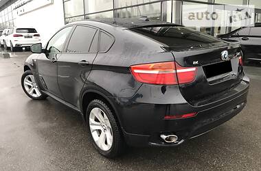 Позашляховик / Кросовер BMW X6 2014 в 