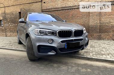 Позашляховик / Кросовер BMW X6 2016 в 