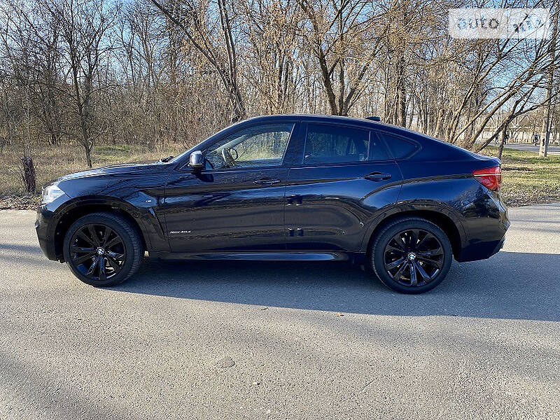 Внедорожник / Кроссовер BMW X6 2015 в Киеве