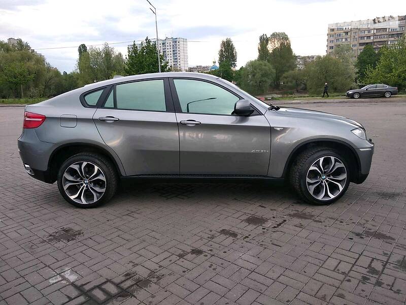 Внедорожник / Кроссовер BMW X6 2009 в Киеве