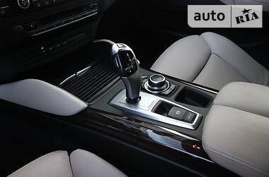 Позашляховик / Кросовер BMW X6 2014 в 