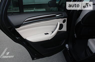 Позашляховик / Кросовер BMW X6 2014 в 