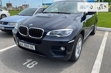 Внедорожник / Кроссовер BMW X6 2014 в Киеве