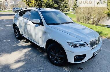 Внедорожник / Кроссовер BMW X6 2012 в Ровно