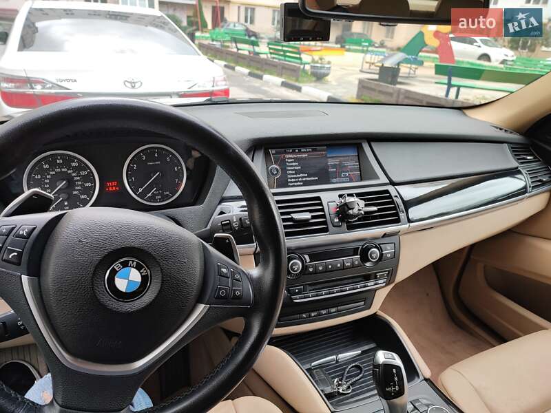 Позашляховик / Кросовер BMW X6 2013 в Харкові