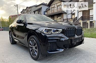 Позашляховик / Кросовер BMW X6 2021 в 