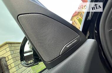 Позашляховик / Кросовер BMW X6 2021 в 