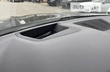 Внедорожник / Кроссовер BMW X6 2021 в 
