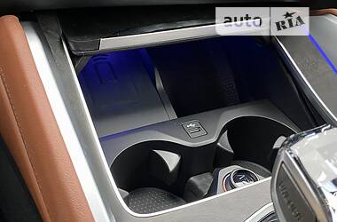 Позашляховик / Кросовер BMW X6 2022 в 
