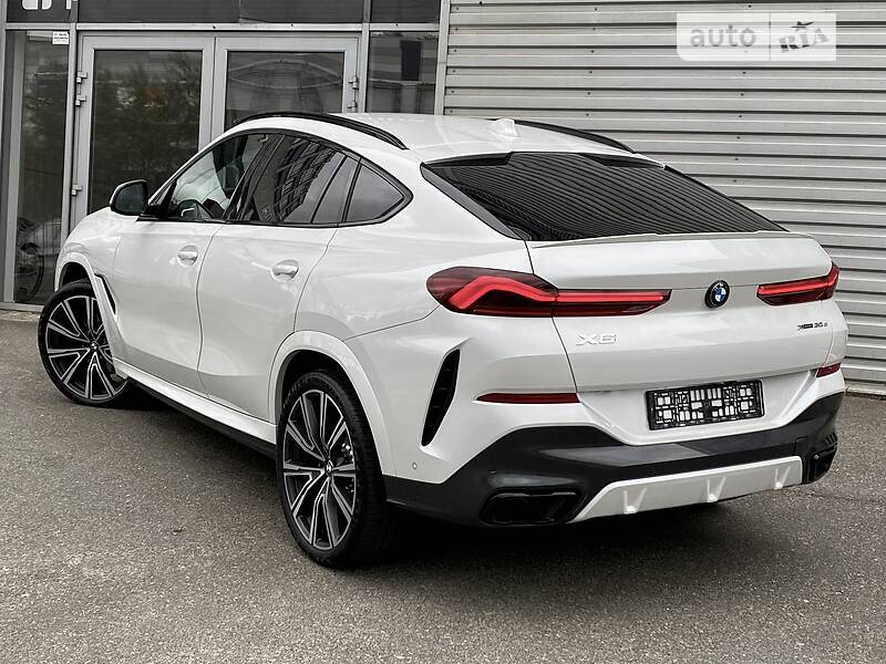 Внедорожник / Кроссовер BMW X6 2022 в Киеве