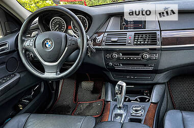Внедорожник / Кроссовер BMW X6 2010 в Днепре