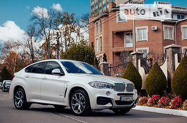 Позашляховик / Кросовер BMW X6 2015 в Чернівцях