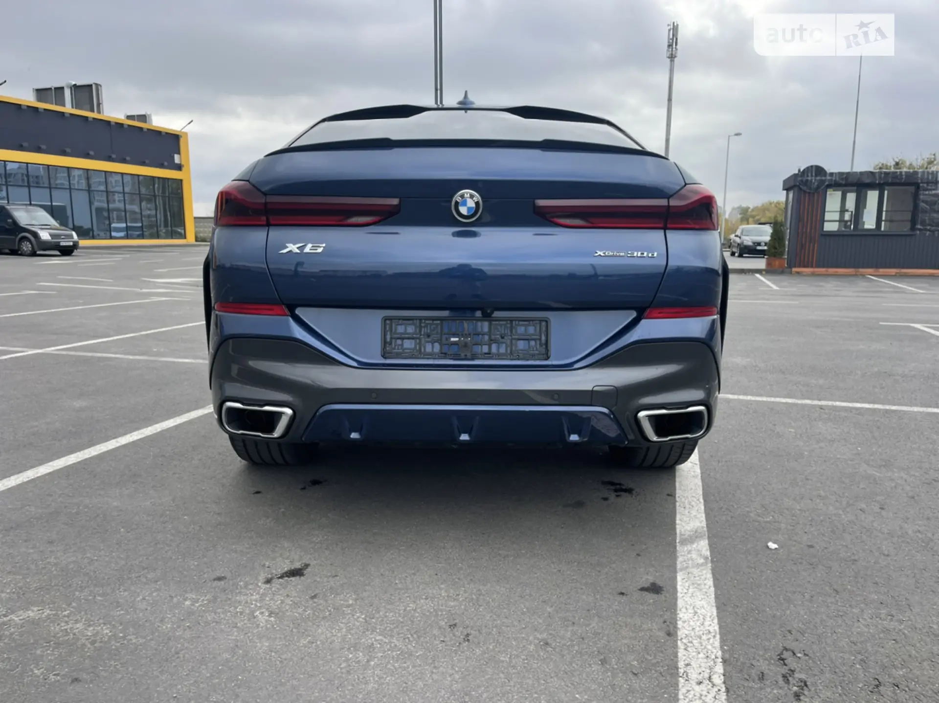 2021 BMW X6 - мініатюра 16