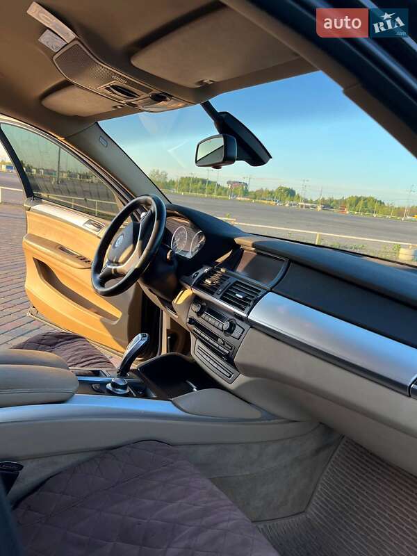 Внедорожник / Кроссовер BMW X6 2009 в Львове