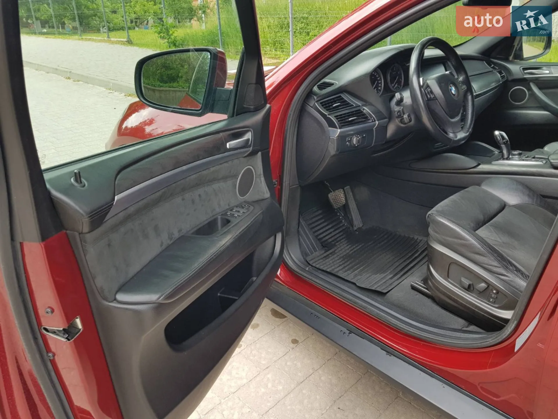2010 BMW X6 - мініатюра 8