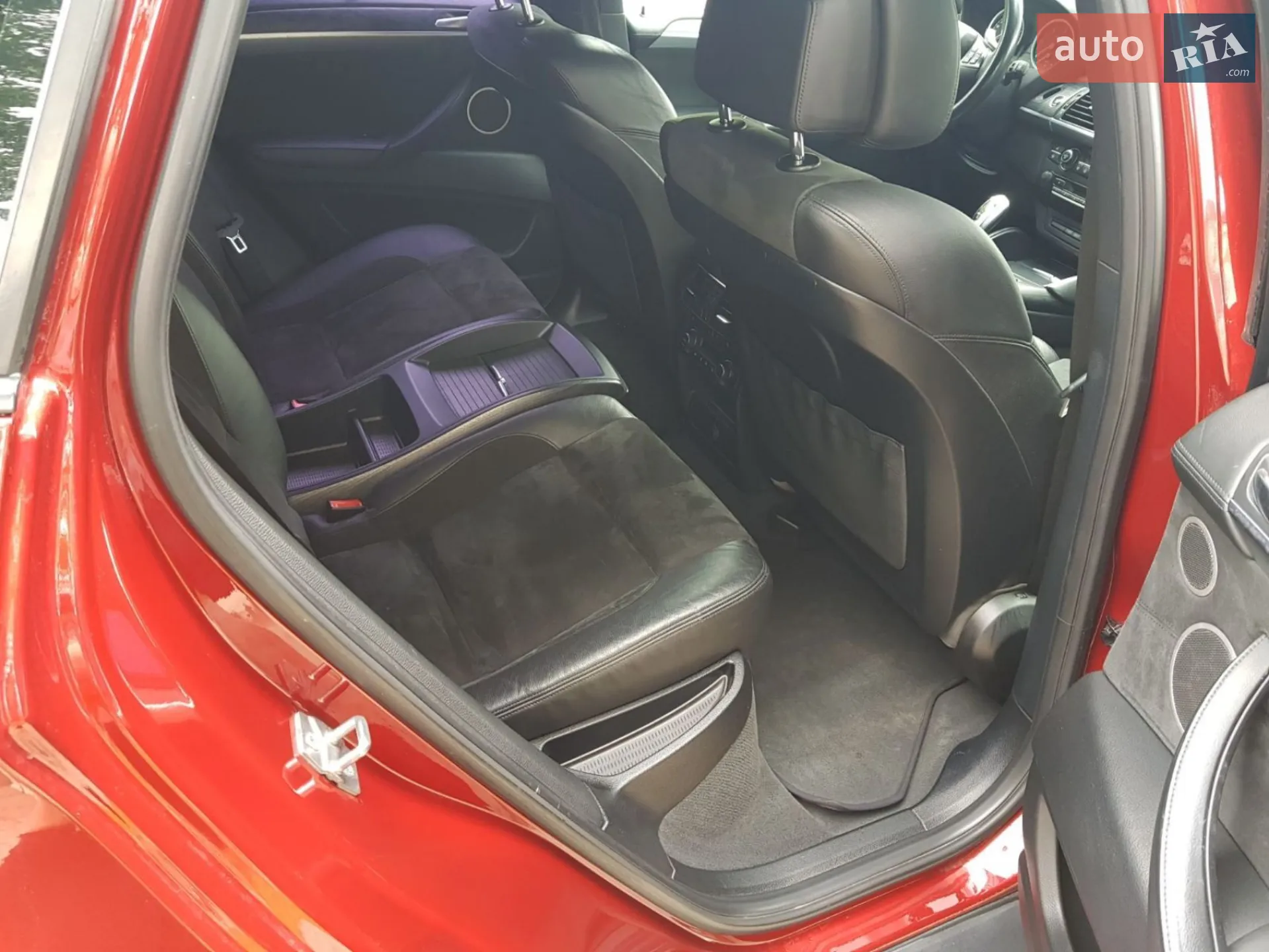 2010 BMW X6 - мініатюра 15