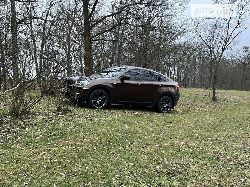 Внедорожник / Кроссовер BMW X6 2012 в Кременчуге