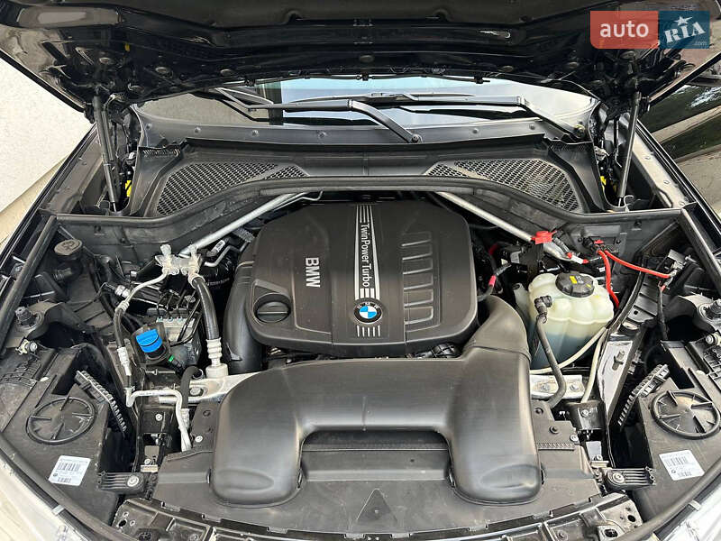 Позашляховик / Кросовер BMW X6 2019 в Києві