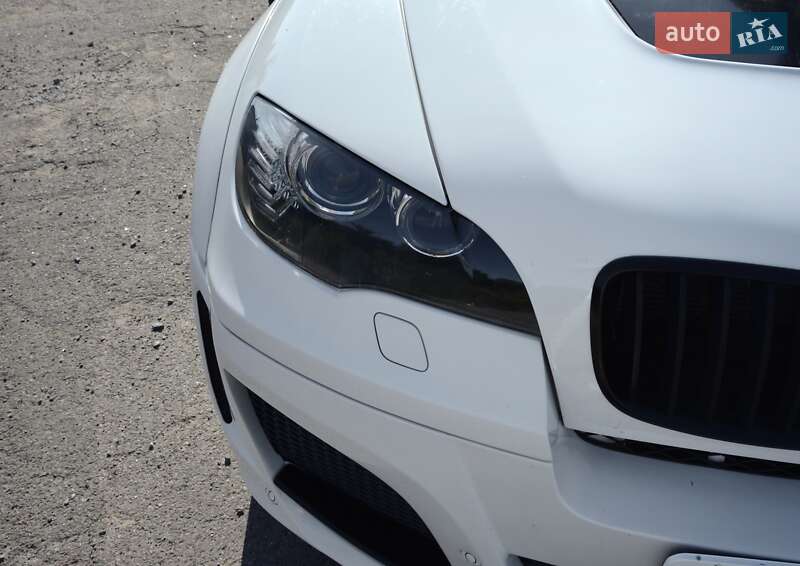 Внедорожник / Кроссовер BMW X6 2010 в Луцке
