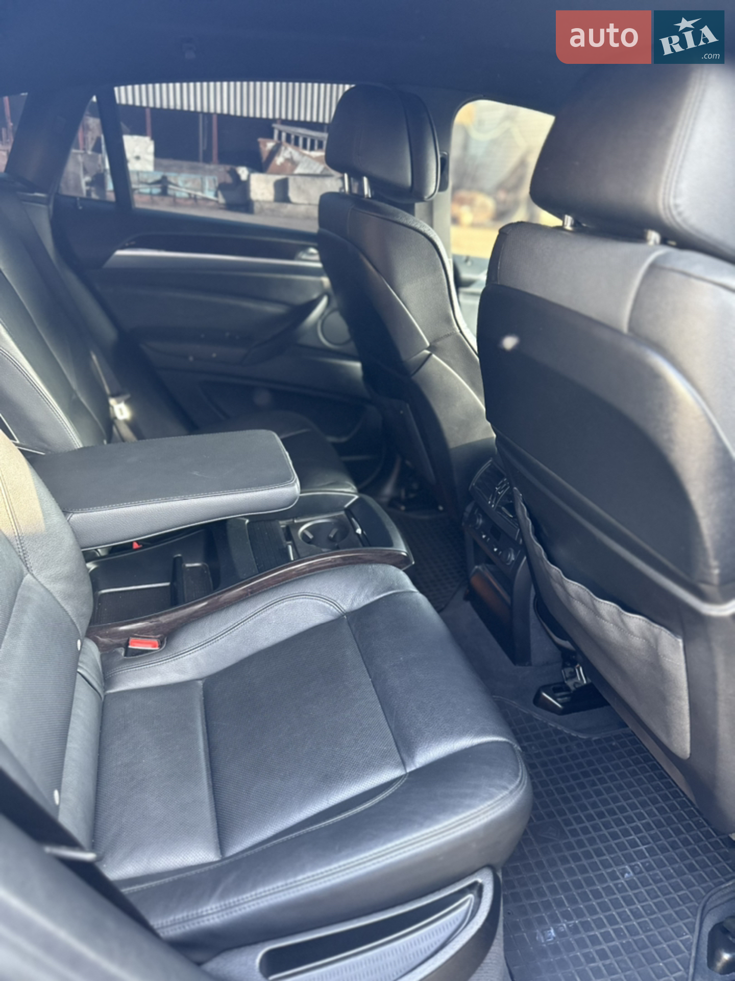 2011 BMW X6 - мініатюра 7