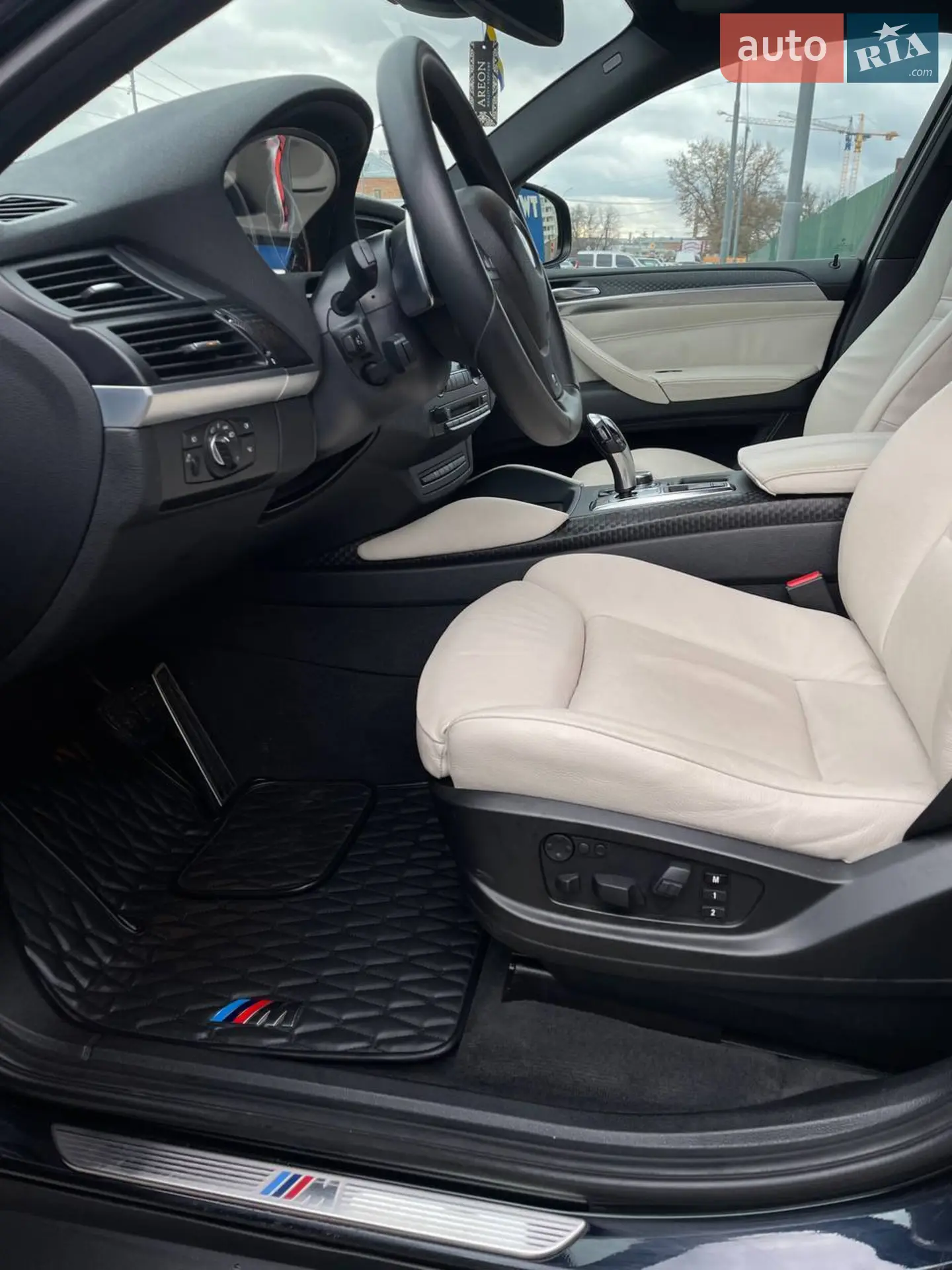2012 BMW X6 - мініатюра 12