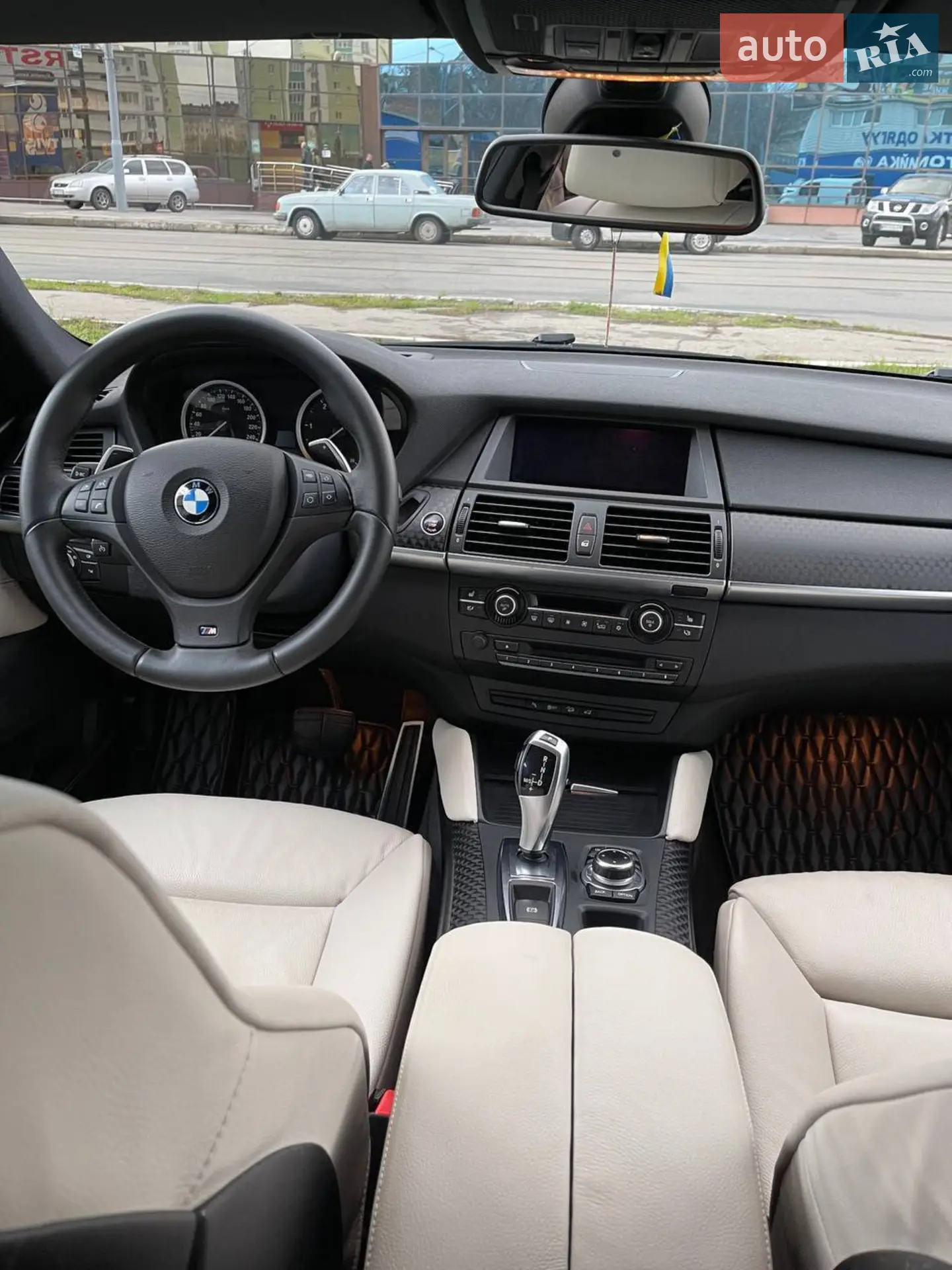 2012 BMW X6 - мініатюра 11