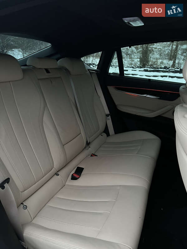 Позашляховик / Кросовер BMW X6 2018 в Києві