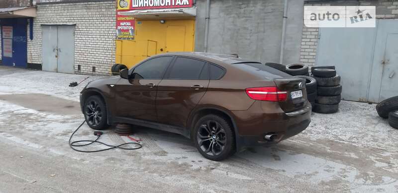 Внедорожник / Кроссовер BMW X6 2012 в Кременчуге