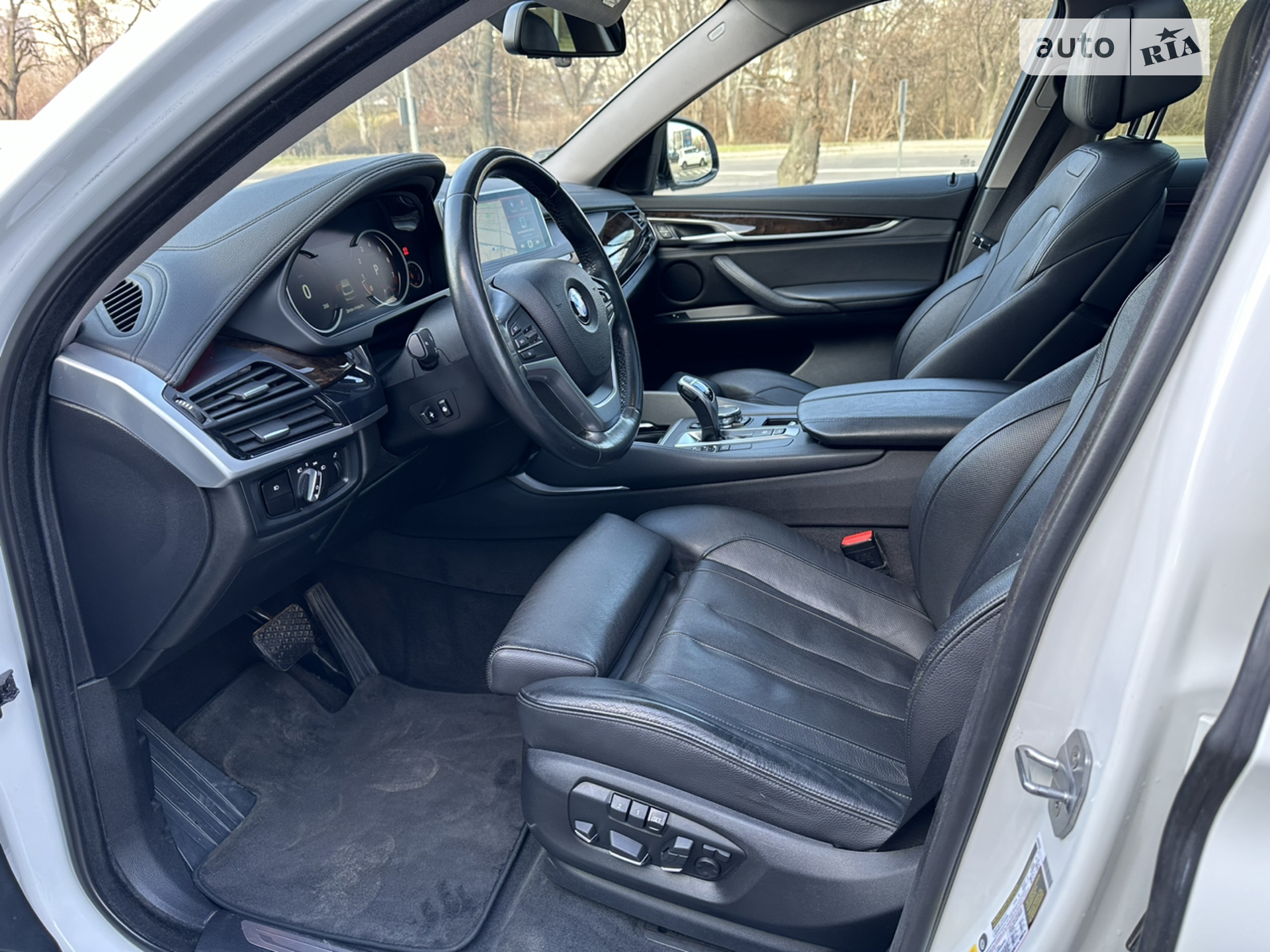 2015 BMW X6 - мініатюра 13