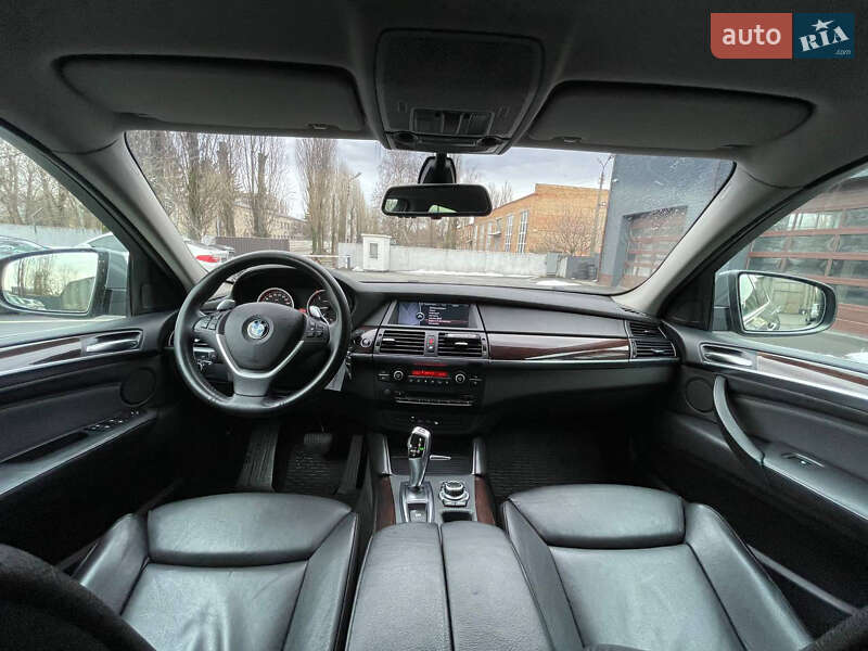 Внедорожник / Кроссовер BMW X6 2011 в Киеве