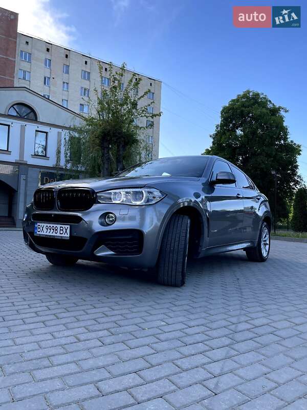 Внедорожник / Кроссовер BMW X6 2015 в 