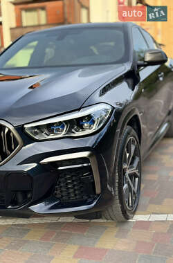 Позашляховик / Кросовер BMW X6 2021 в 