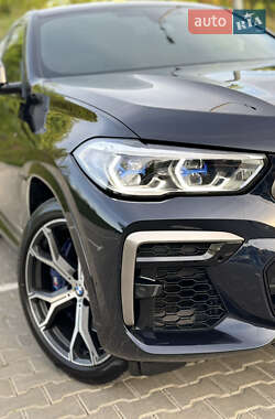 Позашляховик / Кросовер BMW X6 2021 в 