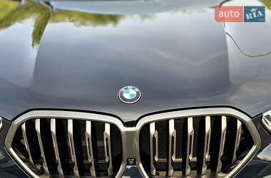 Позашляховик / Кросовер BMW X6 2021 в 