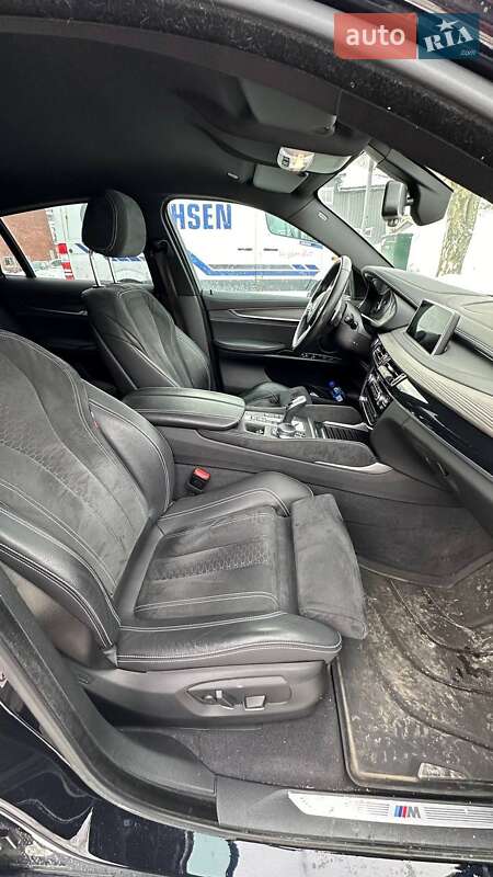 Внедорожник / Кроссовер BMW X6 2018 в Киеве