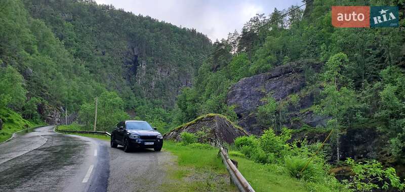 Внедорожник / Кроссовер BMW X6 2018 в Киеве