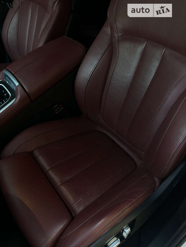 Внедорожник / Кроссовер BMW X6 2021 в Первомайске