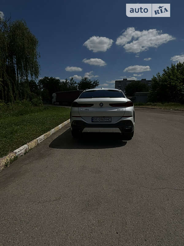 Внедорожник / Кроссовер BMW X6 2021 в Первомайске